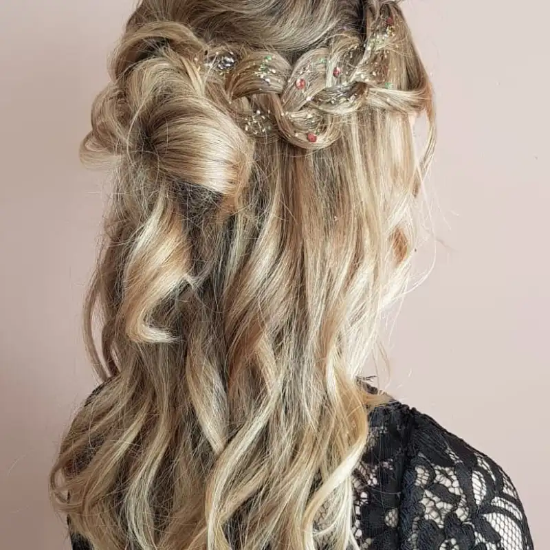 christmas party hairstyles