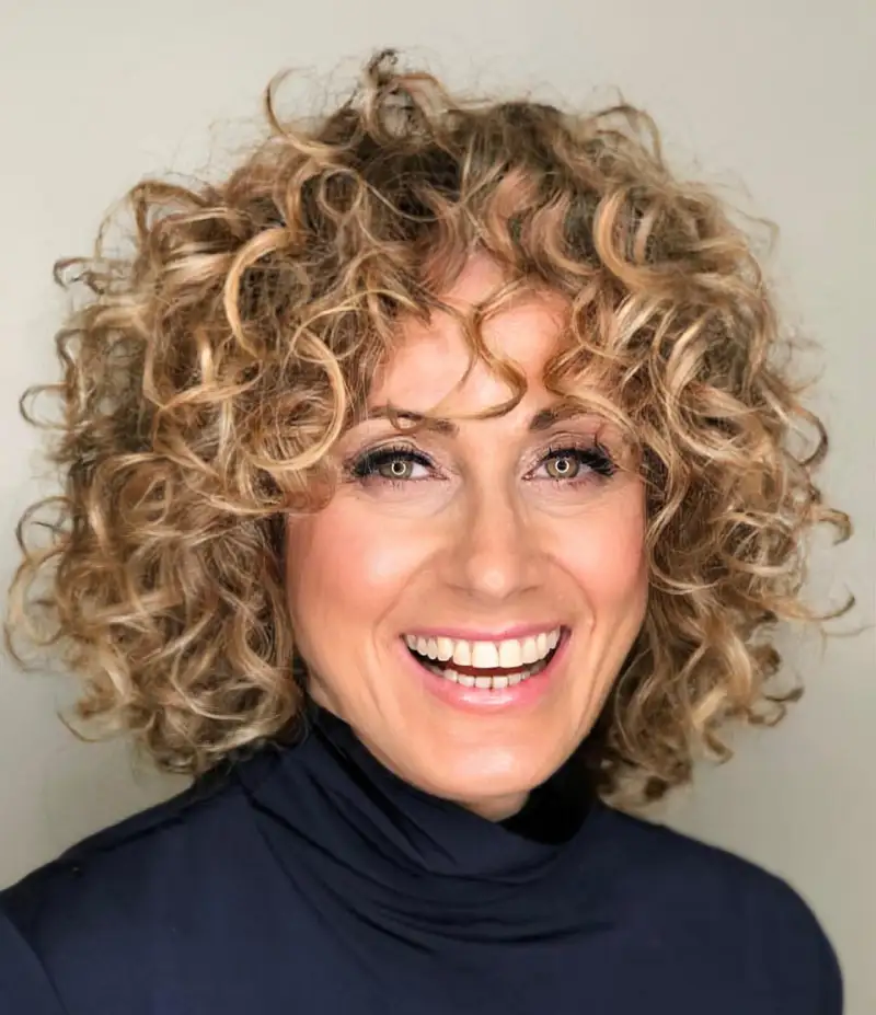 curly haircut for women over 71