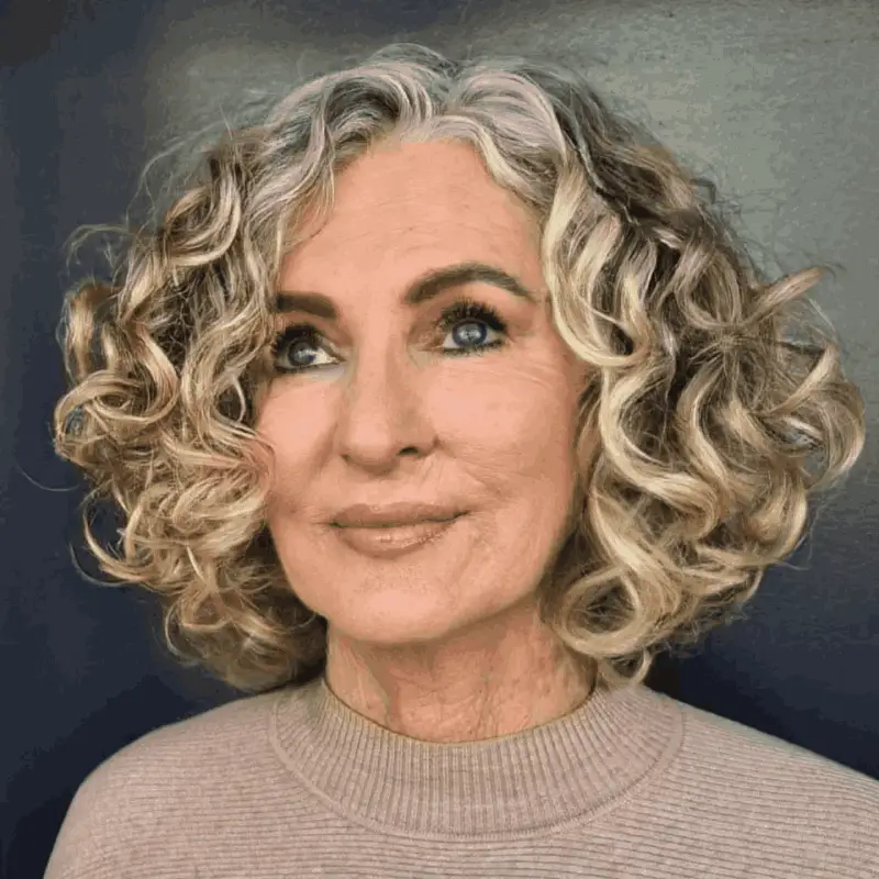 curly haircut for women over 78