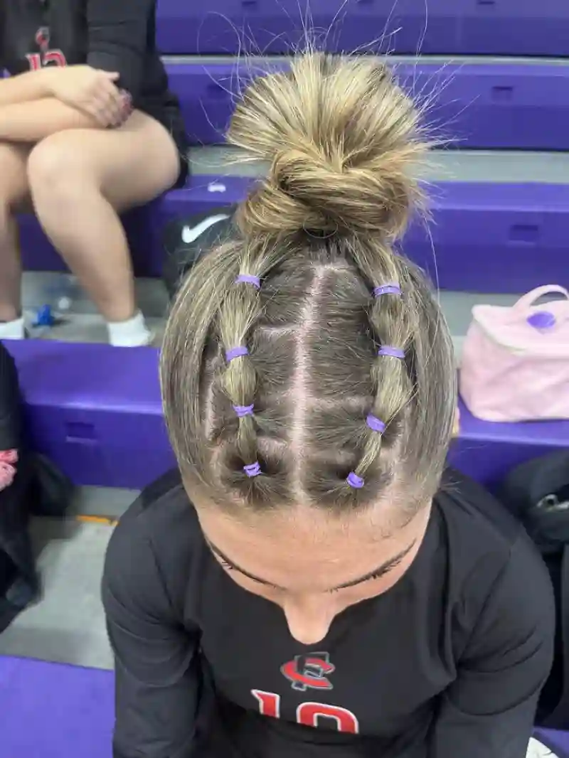 Short Prom Hairstyles That Look Elegant and Effortless