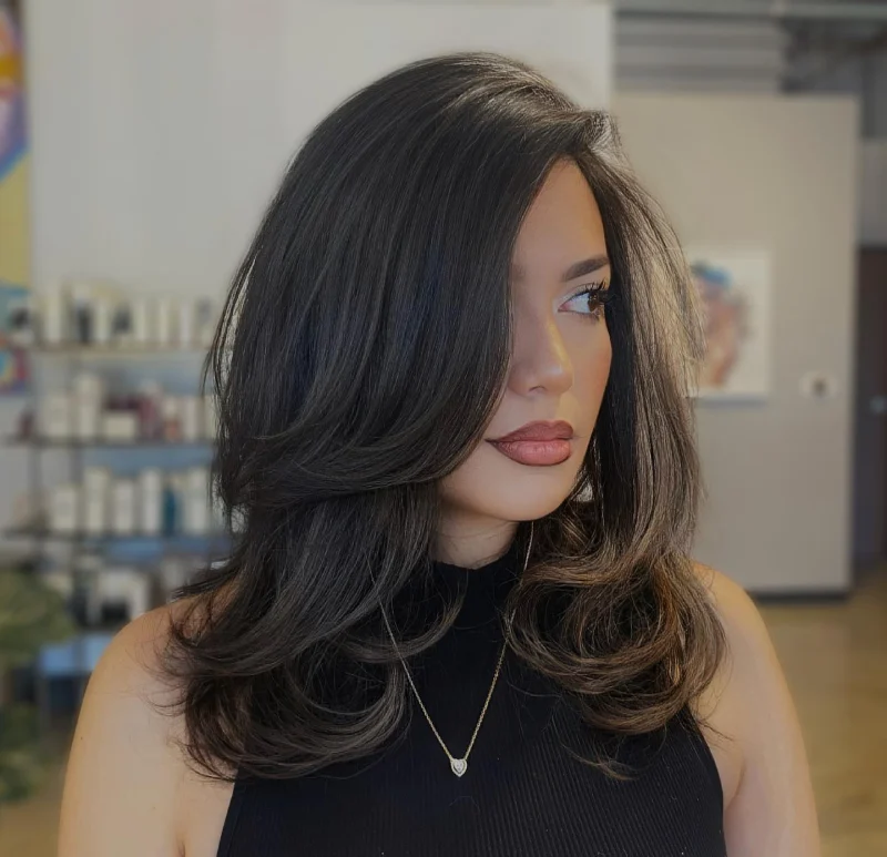 Layered Haircuts for Medium Hair