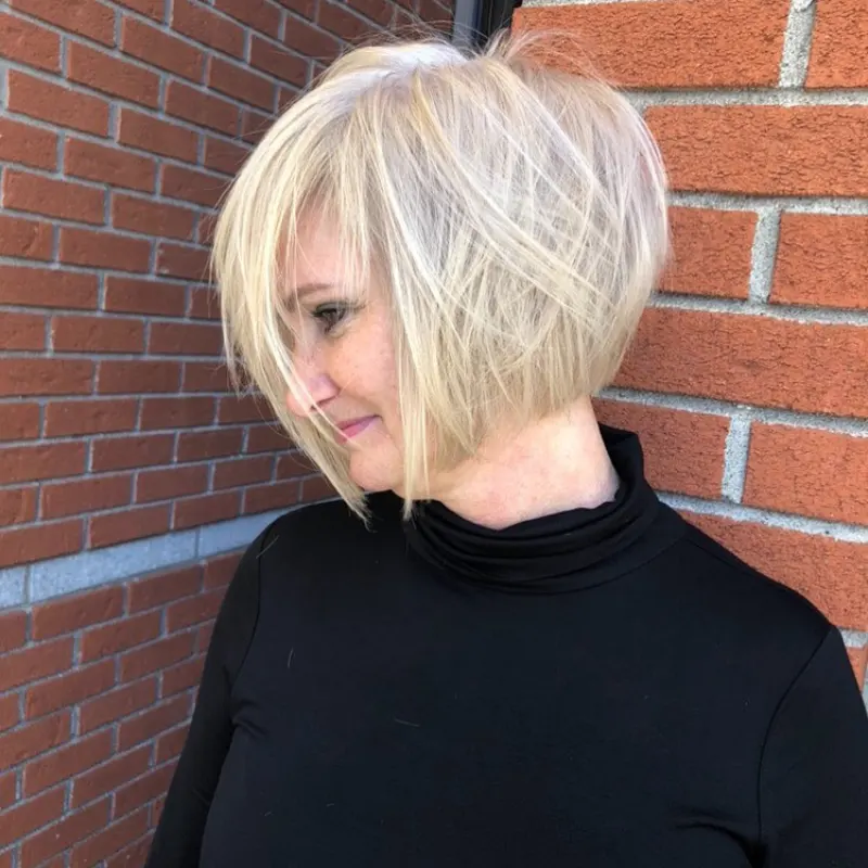 low maintenance short haircuts for older women