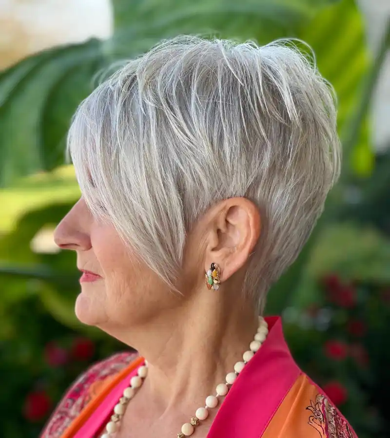 low maintenance short haircuts for older women