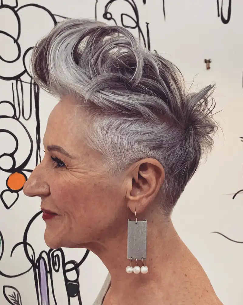 low maintenance short haircuts for older women