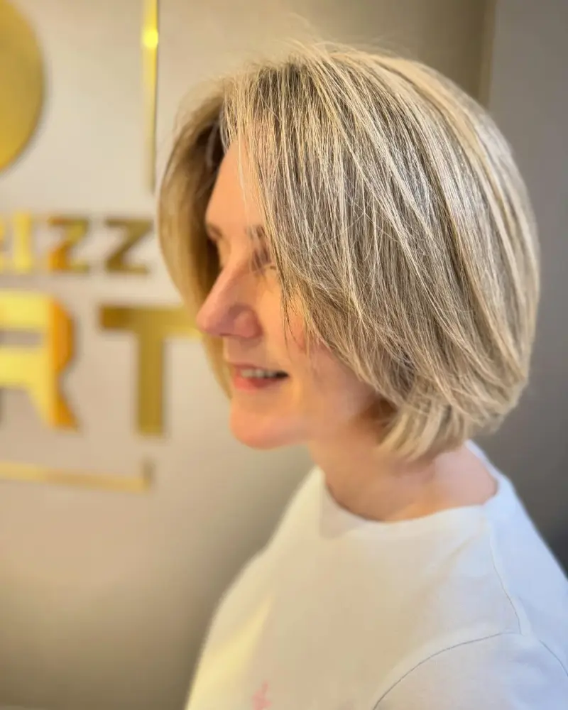 low maintenance short haircuts for older women