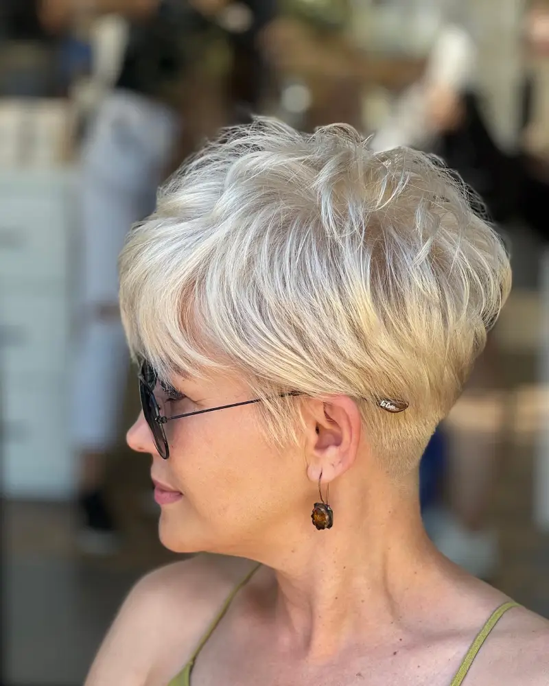 low maintenance short haircuts for older women