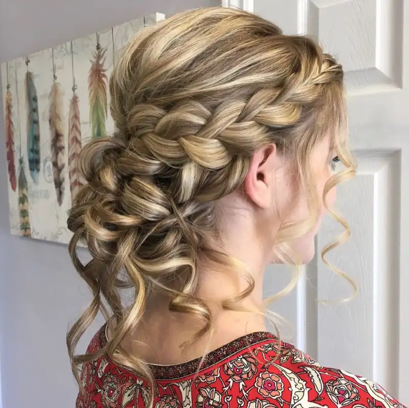 prom hairstyle for medium length hair