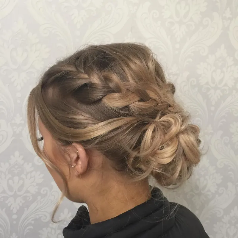 prom hairstyle for medium length hair