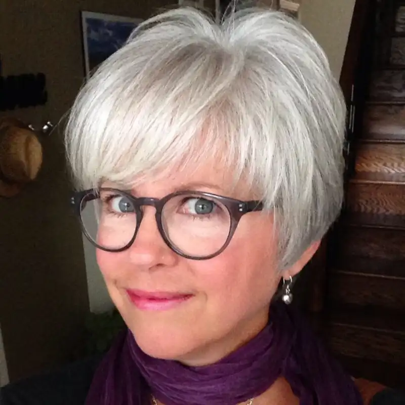 Short Haircuts for Older Women