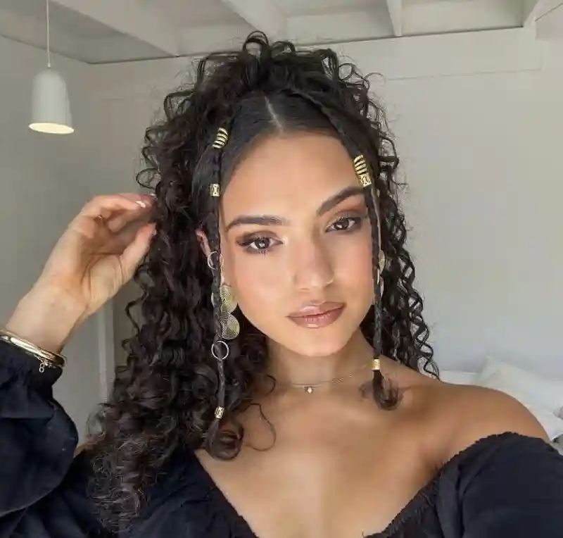 Pirate Hairstyles for Women That Steal the Show