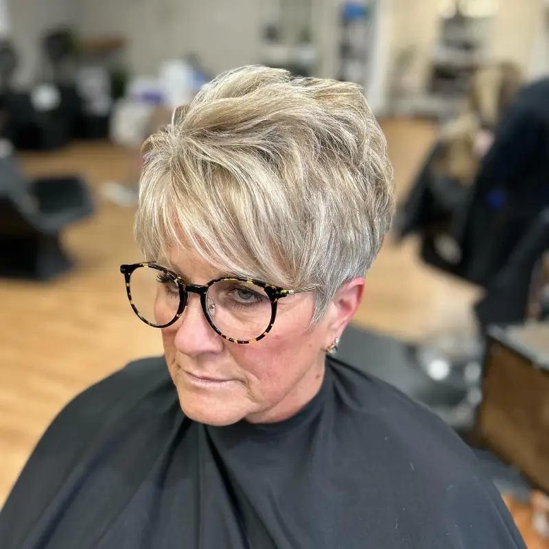 Short Haircuts For Older Women With Fine Hair