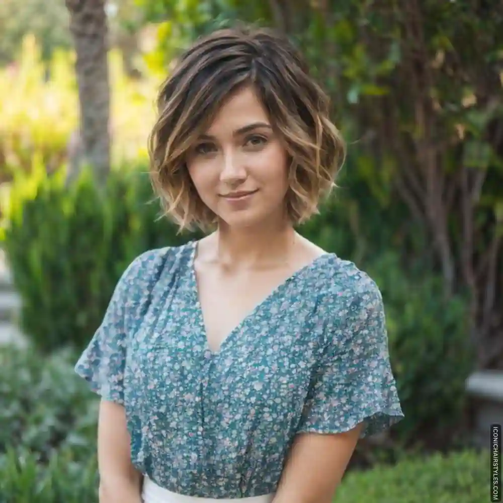 40 Trendy Short Wavy Hairstyles for a Fresh Look