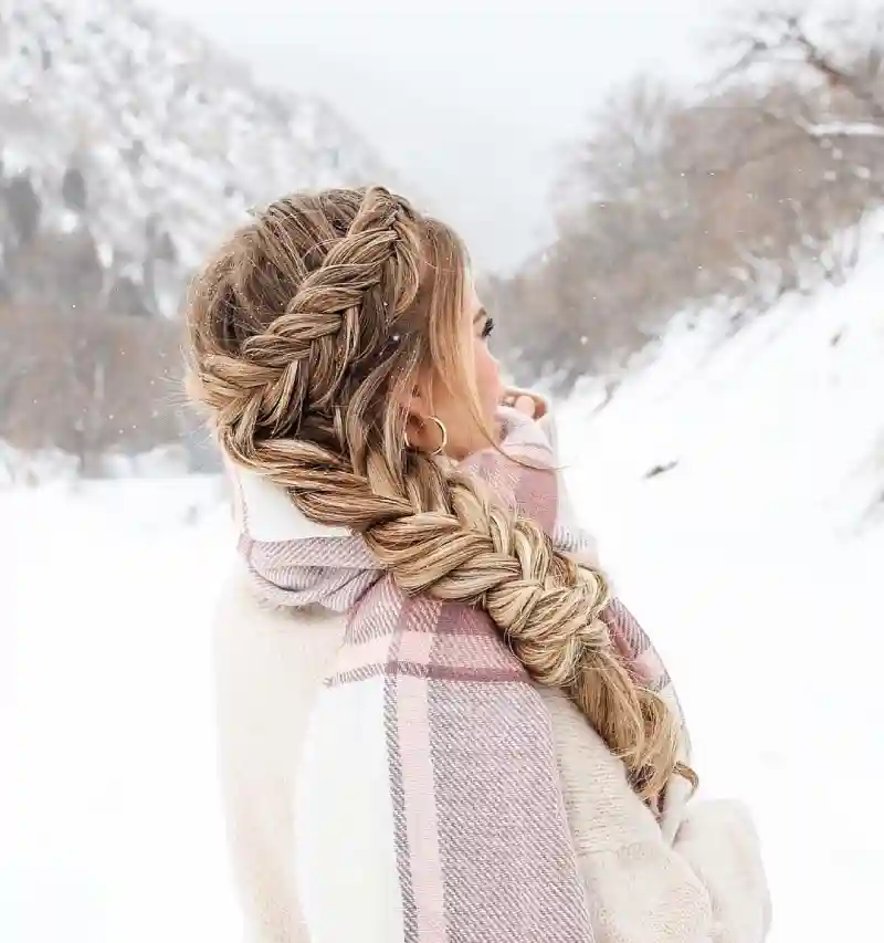 Snowboarding Hairstyles to Keep You Looking Cool